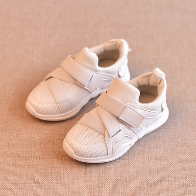 Αθλητικά παιδικά παπούτσια για κορίτσια και αγόρια σε τρία χρώματα