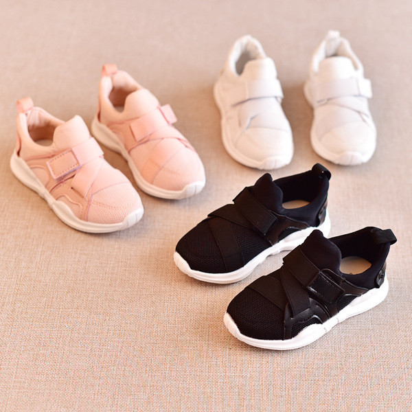 Αθλητικά παιδικά παπούτσια για κορίτσια και αγόρια σε τρία χρώματα