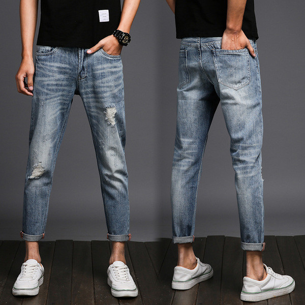 Ανδρικά και πολύ μοντέρνα παντελόνια denim "slim fit" και το πόδι 7/8