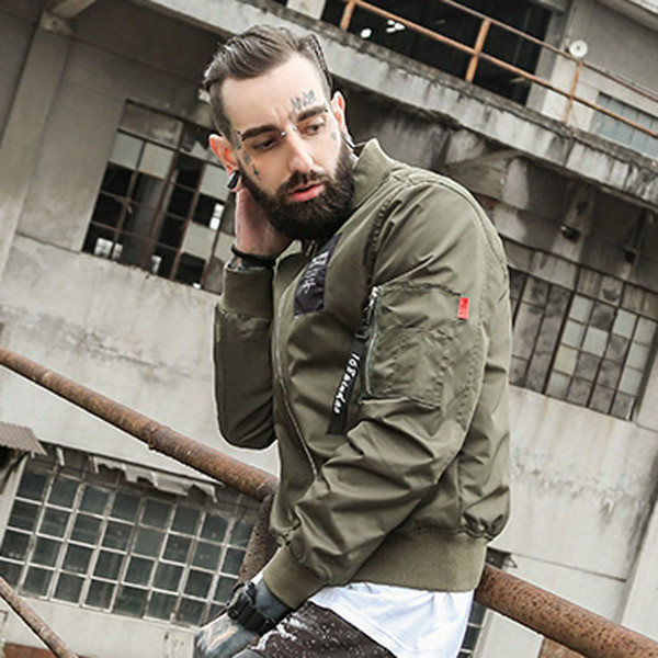 Κομψό ανδρικό φούτερ σε πράσινο και μαύρο χρώμα 