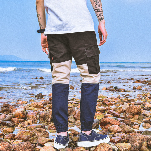 Αθλητικά κομψά παντελόνια για άνδρες σε δύο χρώματα