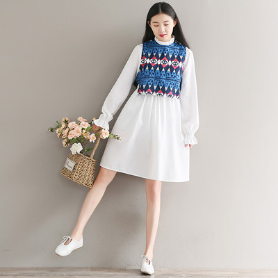 Γυναικείο φόρεμα σε λευκό χρώμα