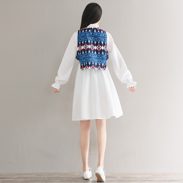 Γυναικείο φόρεμα σε λευκό χρώμα