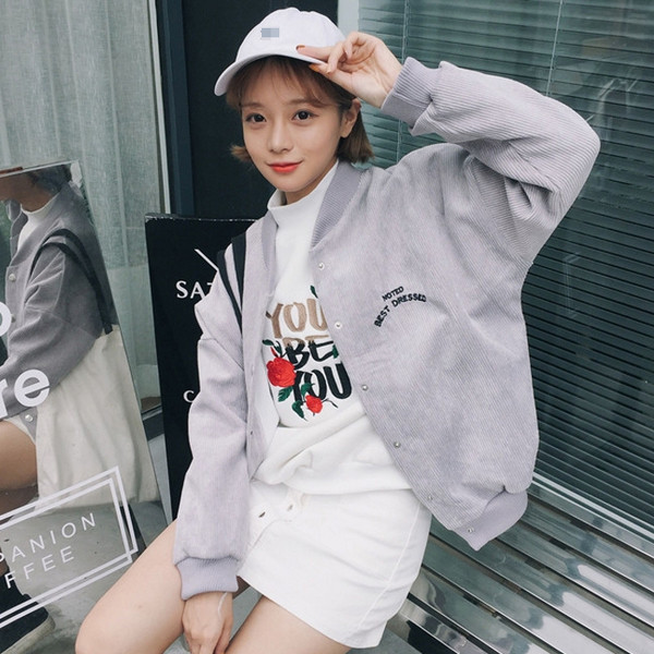 Αθλητικό γυναικείο μπουφάν - πολύ ευρύ μοτίβο