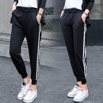 Стилен дамски панталон, подходящ за ежедневие в черен цвят