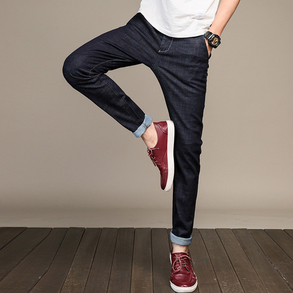 Μοντέρνα ανδρικά παντελόνια denim "slim fit"