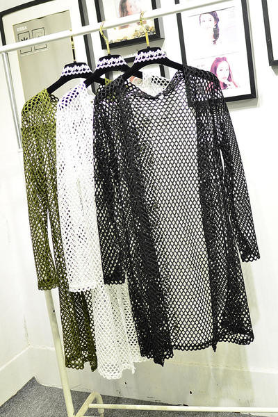 Γυναικεία  ​​μακρύ ζακέτα  σε τρία χρώματα