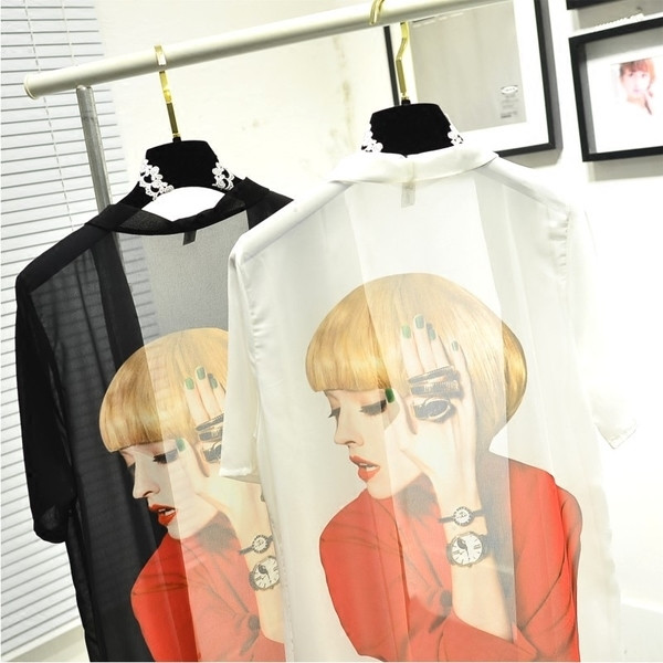 Γυναικεία  μακρύ ζακέτα σε λευκό και μαύρο χρώμα