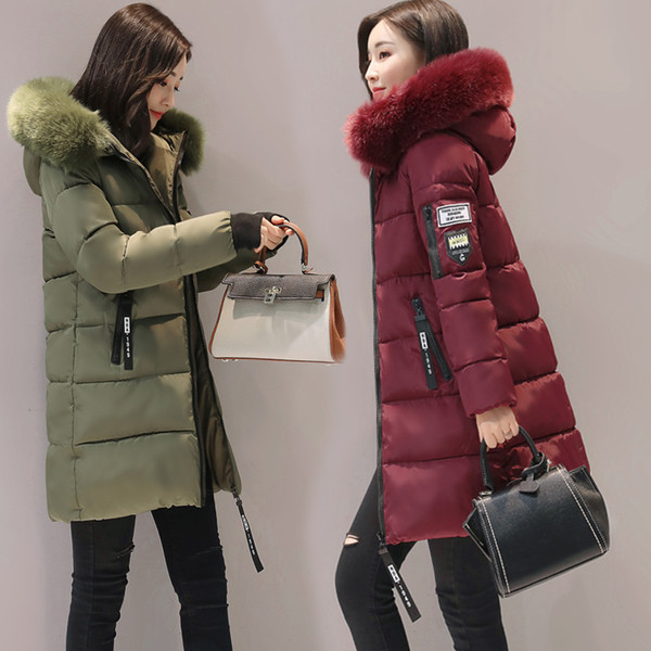 Дълго зимно яке за дамите с качулка и пух, с пълнеж от гъши пух