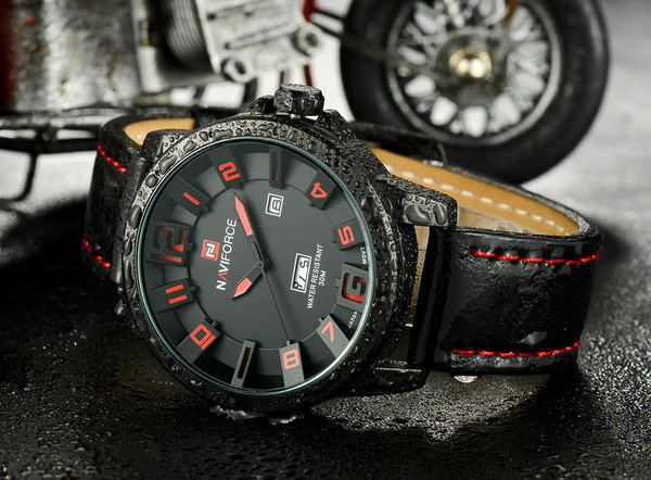 Κομψό ανδρικό ρολόι σε πολλές αποχρώσεις