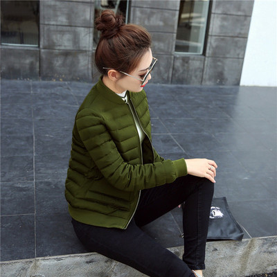 Стилно късо яке за дамите в изчистен модел в няколко цвята