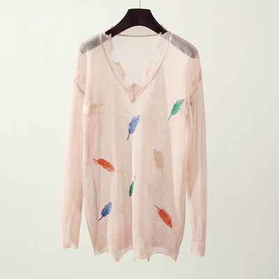 Λεπτό και διάτρηση  γυναικείο πουλόβερ  σε τέσσερα χρώματα με κεντήματα