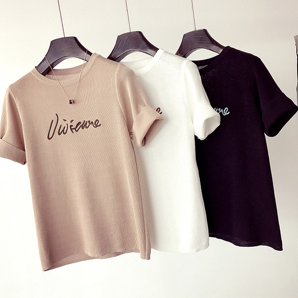 Καθημερινή γυναικεία μπλούζα σε τρία χρώματα με επιγραφή