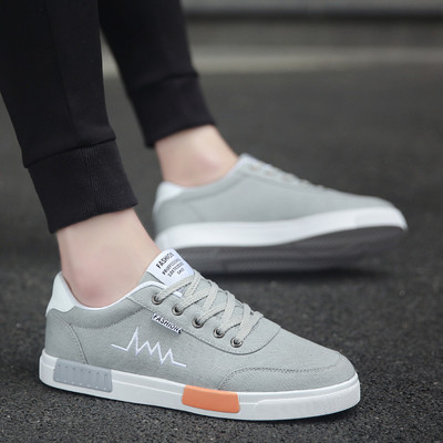 Стилни мъжки кецове в много разцветки, подходящи за ежедневие