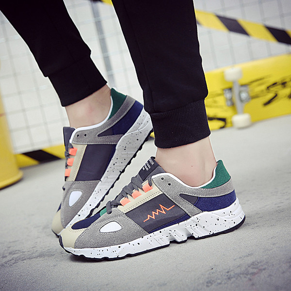 Unisex αθλητικά πάνινα παπούτσια σε πολλά πολύχρωμα μοτίβα