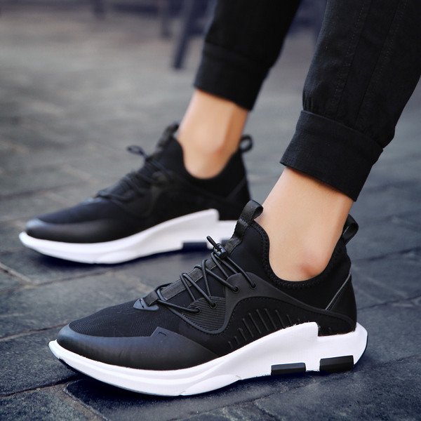 Πολύ όμορφα πάνινα παπούτσια για άνδρες κατάλληλα για την  καθημερινή ζωή και αθλητισμό