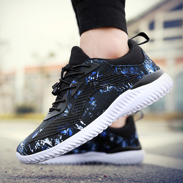 Πανέμορφα και μοντέρνα αθλητικά παπούτσια ανδρών σε τρία χρώματα