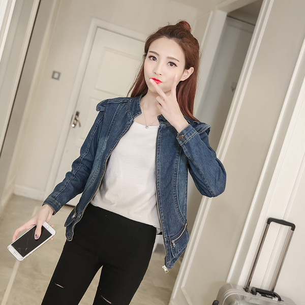 Αθλητικό-κομψό τζιν  γυναικείο μπουφάν σε στυλ ρετρό