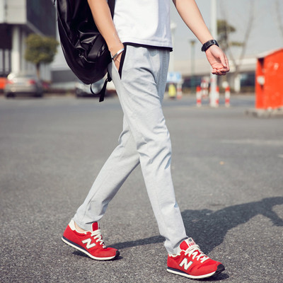 Τα casual αθλητικά ανδρικά κομψά παντελόνια  - πολύ άνετα