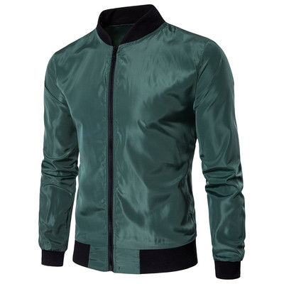 Αθλητικό ανδρικό φούτερ σε καθαρό μοτίβο και σε πολλά χρώματα