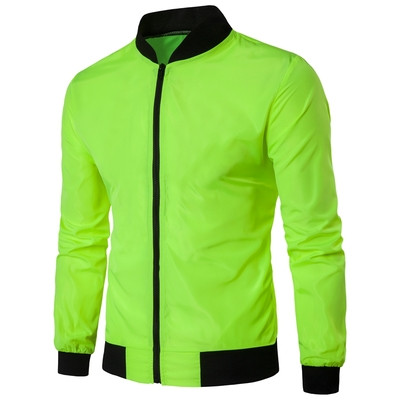 Αθλητικό ανδρικό φούτερ σε καθαρό μοτίβο και σε πολλά χρώματα