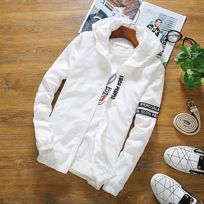 Ανδρικό φούτερ αθλήματος με κουκούλα σε πέντε χρώματα