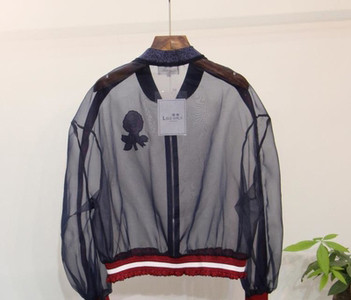 Дамско яке тип ветровка - прозиращо, в бял и черен цвят