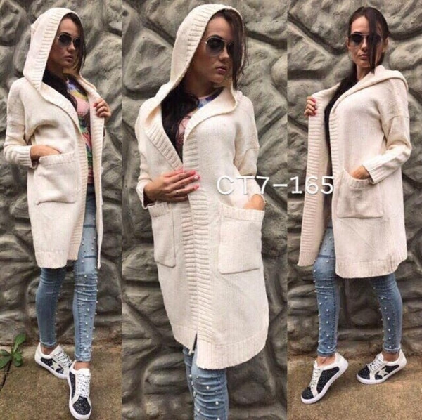 Стилна ежедневна дамска жилетка в няколко различни цвята,с качулка