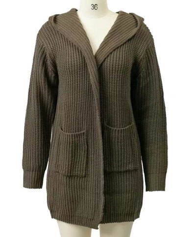 Плетена дамска жилетка с качулка и  връзки на гърба в няколко цвята