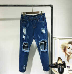 Дамски дънки с висока талия и накъсани тип Boyfriend