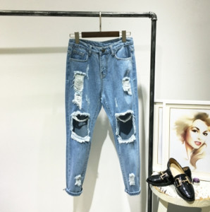 Дамски дънки с висока талия и накъсани тип Boyfriend