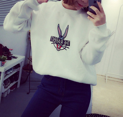 Красив дамски суичър с декорация в два цвята