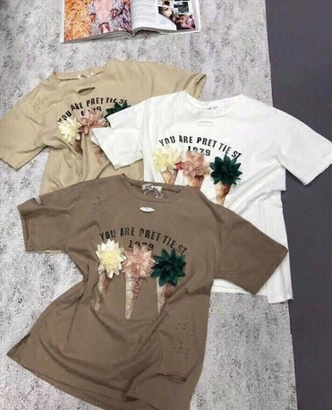 Ежедневна дамска тениска с 3D декорация в два цвята