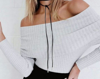 Стилна дамска блуза с паднали рамене в много цветове