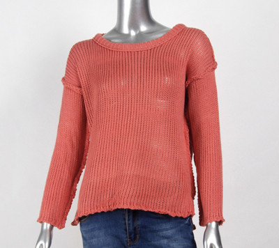 Ежедневен дамски пуловер в широк модел