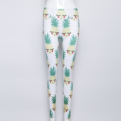 Уникален шарен и много удобен дамски спортен клин в три различни модела