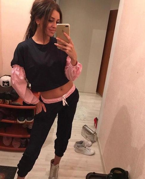 Много удобен дамски спортен екип от две части - 4 цвята