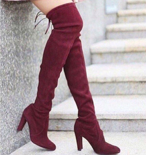Актуални дамски дълги ботуши със завързващи се връзки над коляното