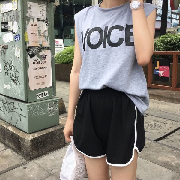 Ежедневен дамски потник с надпис в три цвята