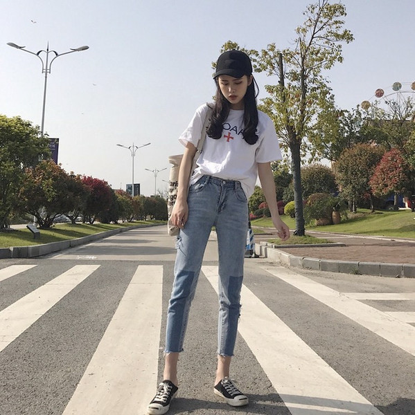 Стилни дамски дънки с висока талия тип Слим