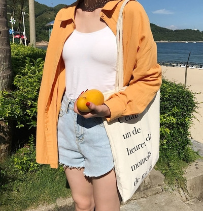 Широк и дълъг дамски суичър тип риза в три цвята