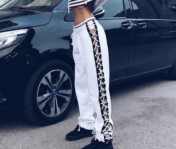 Καθημερινό γυναικείο  παντελόνι με  κορδόνια 