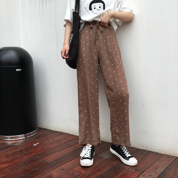 Ефирен дамски панталон с висока талия и в широк модел на точки