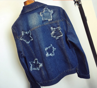 Дънково яке с красив апликация на звездички и дълъг ръкав