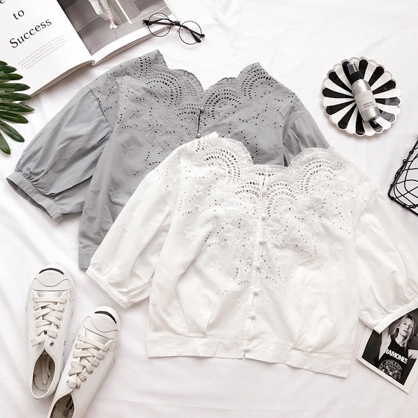 Ежедневна дамска риза с 3/4 ръкави и дантела в сив и бял цвят