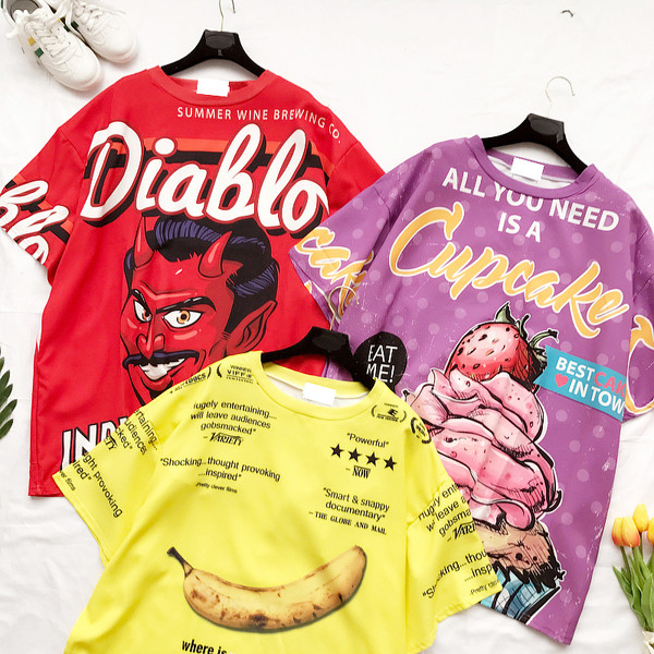 Сладка дамска блуза с изображения в три цвята, подходяща за ежедневие