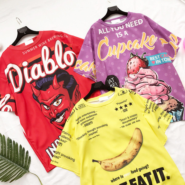 Сладка дамска блуза с изображения в три цвята, подходяща за ежедневие