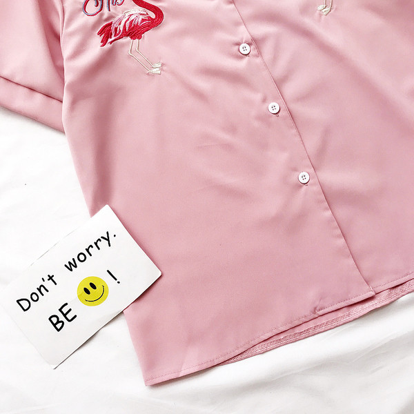 Γυναικείο πουκάμισο με κοντό μανίκι, τέσσερα χρώματα, με   κολάρο και κεντήματα