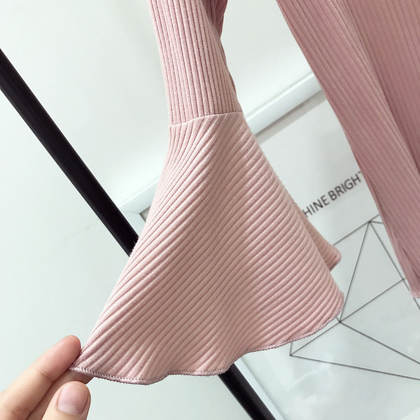 Γυναικεία μπλούζα σε τέσσερα χρώματα με σγουρά μανίκια