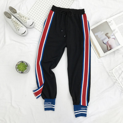 Спортен дамски панталон с ластици